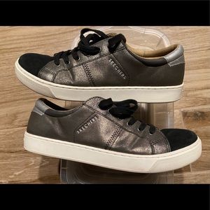 Skechers Street-Los Angels Sneakers, color: Hunter Green/Black/Silver Sz10